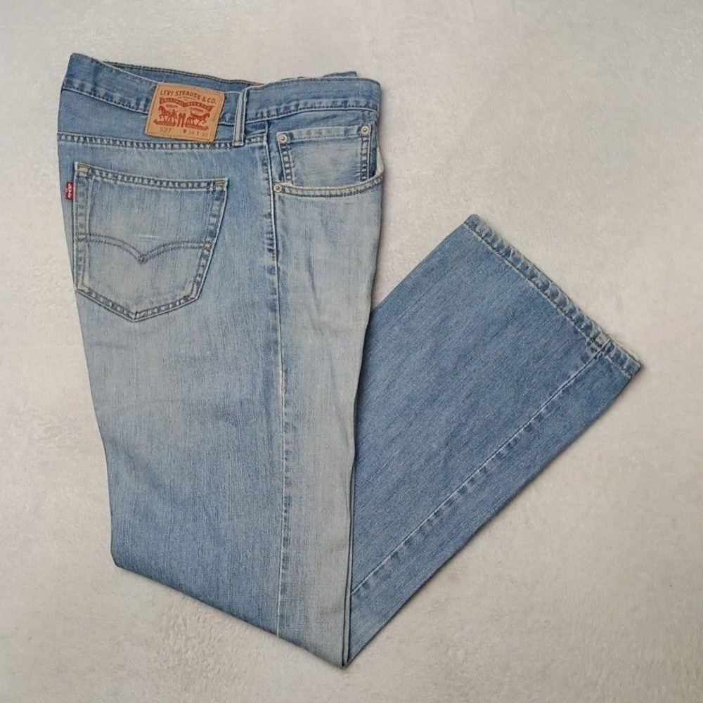 Levis 527 Jeans Mens 34x30 Blue Bootcut Light Wash 5-Pocket Denim Work School